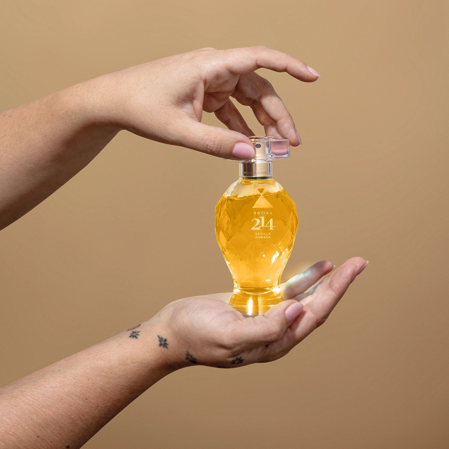 Botica 214 Sevilla Dorada Eau De Parfum Floral Frutal 75Ml